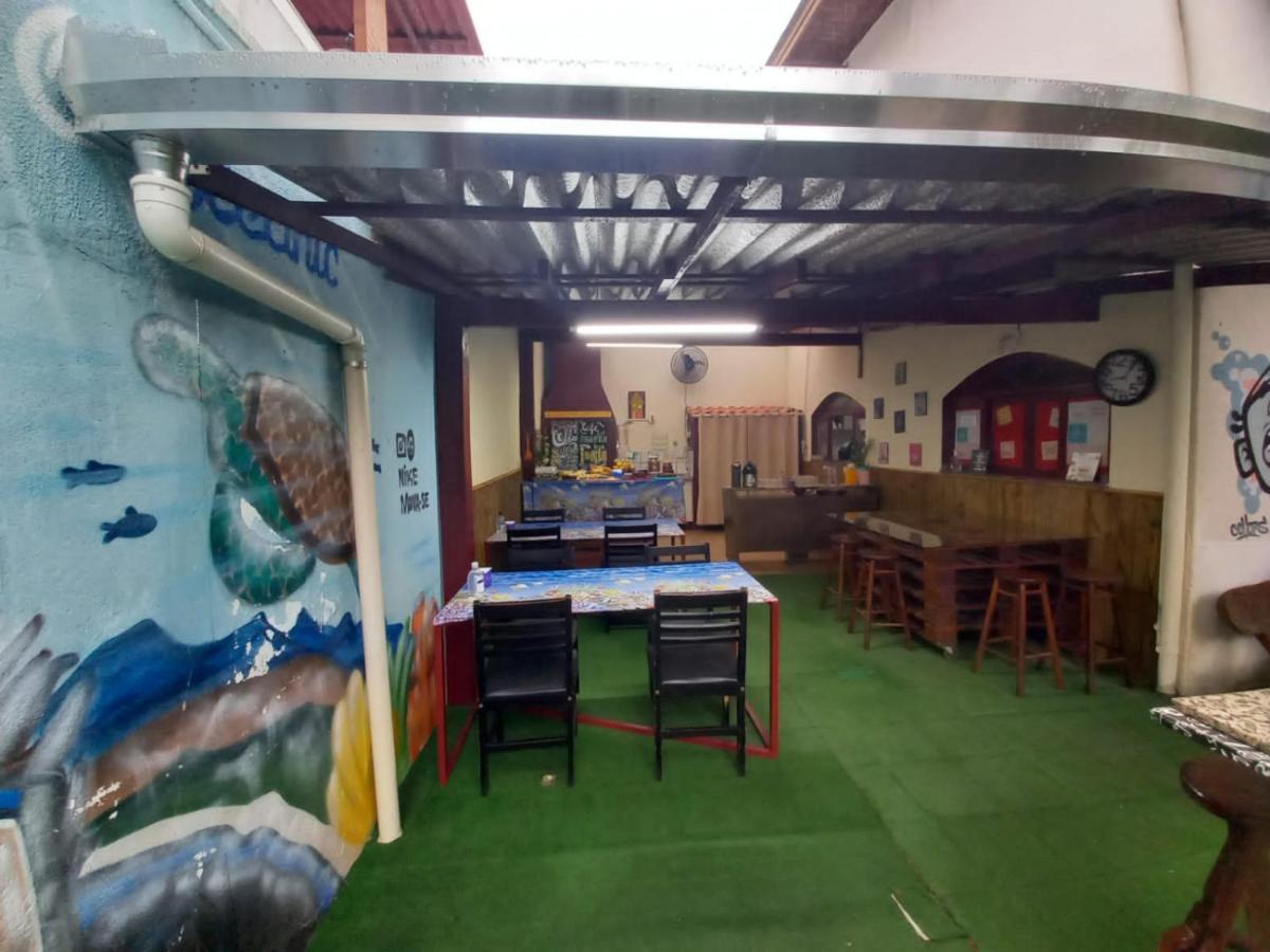 Oceanic Hostel Balneário Camboriú Buitenkant foto
